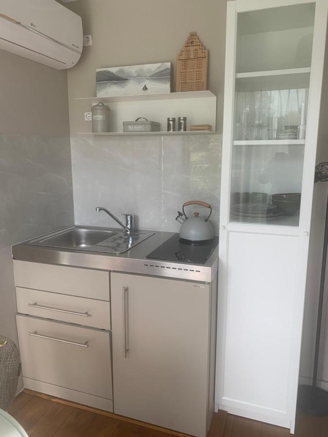 Droom aan de Linge Wadenoijen Buitenkant foto