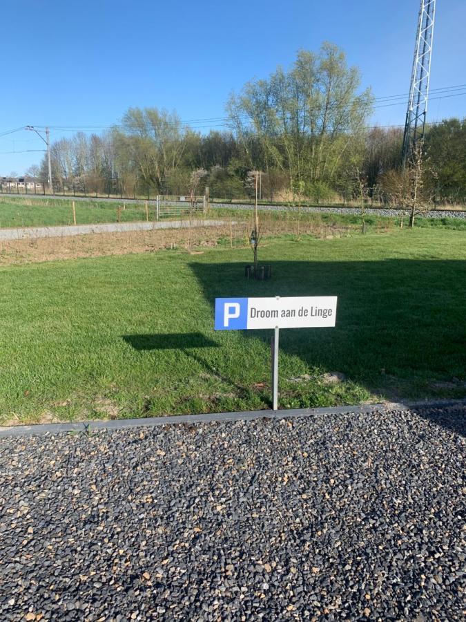 Droom aan de Linge Wadenoijen Buitenkant foto